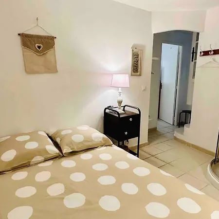 Apartment La Maison Jaune *
