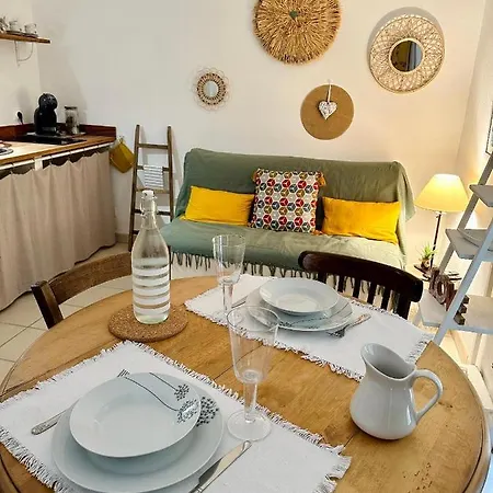 La Maison Jaune * Cagnes-sur-Mer